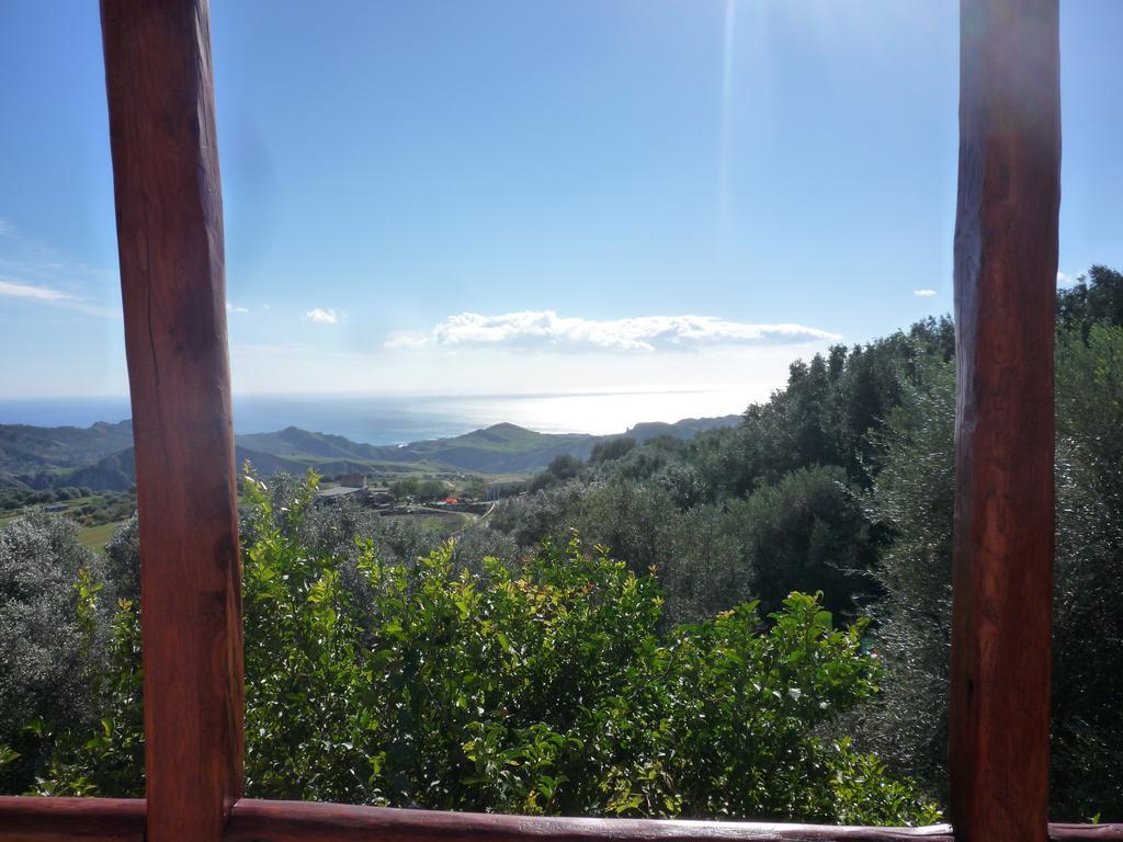 Rocca Del Vento Bed & Breakfast San Pantaleone Eksteriør bilde