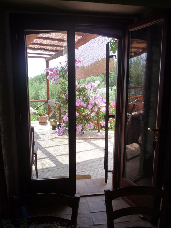 Rocca Del Vento Bed & Breakfast San Pantaleone Eksteriør bilde