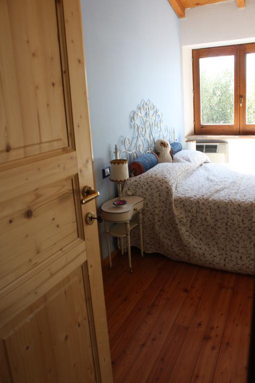 Rocca Del Vento Bed & Breakfast San Pantaleone Eksteriør bilde